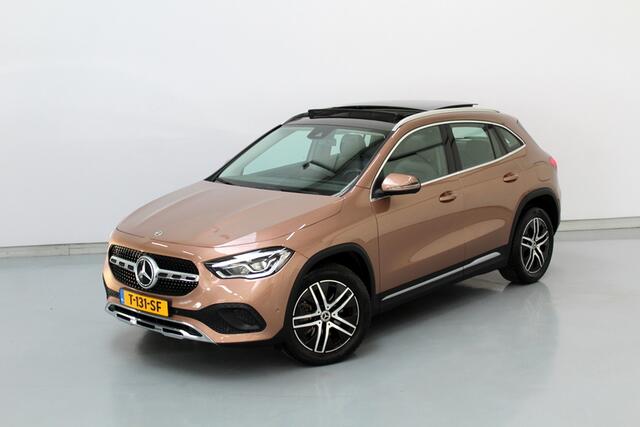Mercedes-Benz GLA-KLASSE 250 e HYBRID, Business Solution Luxury Limited 218PK, RIJKLAAR | PANORAMADAK | DEELS LEER | STOELVERWARMING | CAMERA