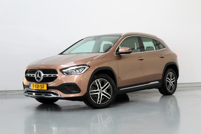 Mercedes-Benz GLA-KLASSE 250 e HYBRID, Business Solution Luxury Limited 218PK, RIJKLAAR | PANORAMADAK | DEELS LEER | STOELVERWARMING | CAMERA