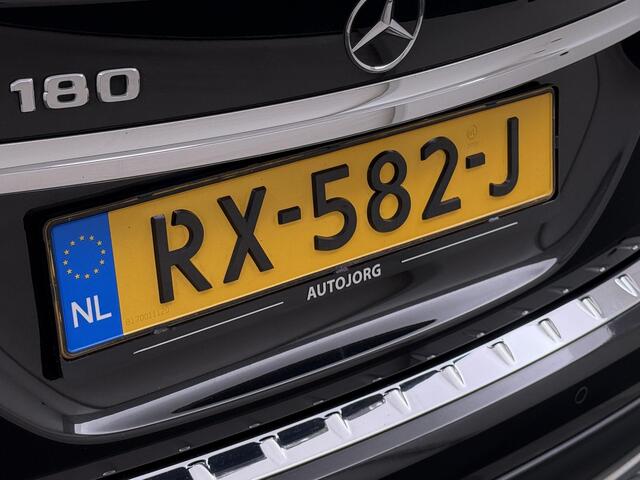 Mercedes-Benz GLA-KLASSE 180 Business Solution AMG Trekhaak | Camera | Cruise |