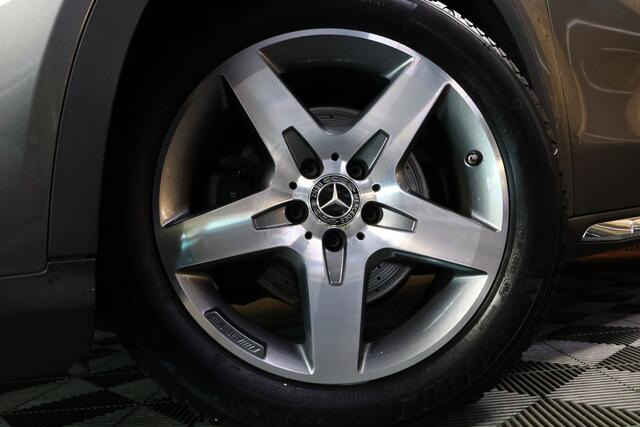 Mercedes-Benz GLA-KLASSE 250 Premium Plus CRUISE NAVI MODI STOELVW DYNSELECT "19