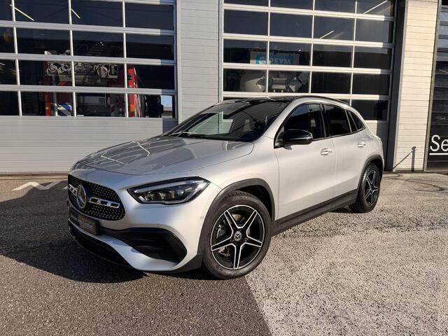 Mercedes-Benz GLA-KLASSE 200 Business Solution AMG | Premium Plus pakket| Memory pakket | Panoramadak| Night pakket| Augmented reality navigatie | Sfeerverlichting| Smartphone intergratie