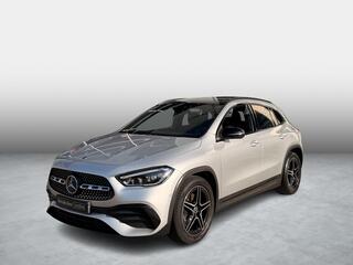 mercedes-benz-gla-klasse-200-busine
