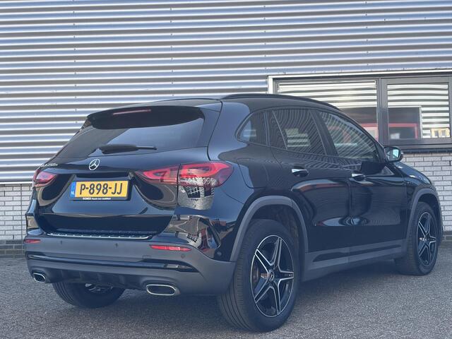 Mercedes-Benz GLA-KLASSE 250 e Style