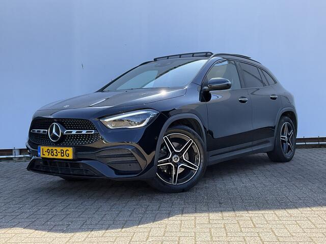 Mercedes-Benz GLA-KLASSE 200 164pk Solution AMG Memory Pano.dak Sfeerverl Hoogzitter Uitstraling!