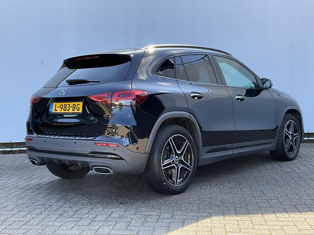 Mercedes-Benz GLA-KLASSE 200 164pk Solution AMG Memory Pano.dak Sfeerverl Hoogzitter Uitstraling!