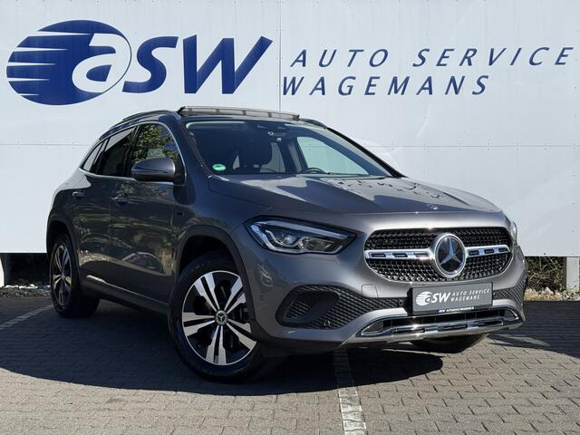 Mercedes-Benz GLA-KLASSE 250 e Business Solution Luxury Limited | Trekhaak | Pano | Ambient Light | Camera