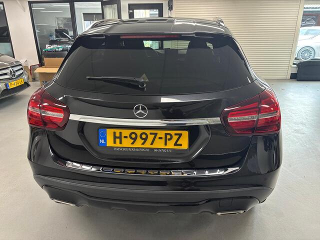 Mercedes-Benz GLA-KLASSE 180 Premium Panorama 360 camera Memory Trekhaak Leer Led