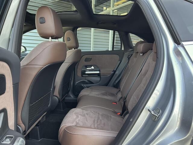 Mercedes-Benz GLA-KLASSE 250 e AMG Line | Bruin interieur | Panoramadak | Head Up display | Memory | Distronic