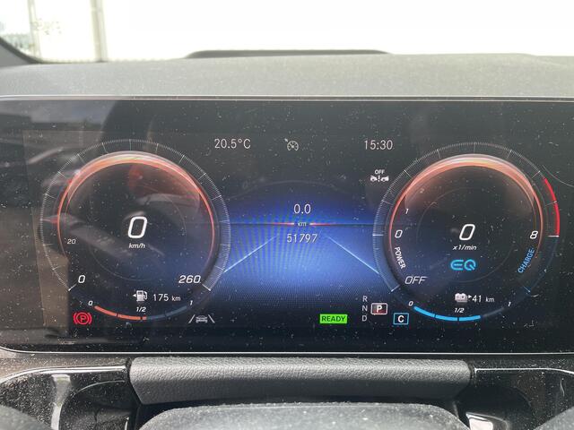 Mercedes-Benz GLA-KLASSE 250 e AMG Line | 95,4% SOH | 360° camera | Dodehoek Detectie | Elektrisch bedienbare achterklep | Apple Carplay/Android Auto