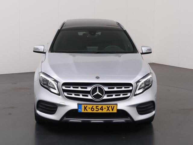 Mercedes-Benz GLA-KLASSE 250 4Matic Premium | Panoramadak | AMG | Getint glas | LED Koplampen | Stoelverwarming | Achteruitrijcamera |