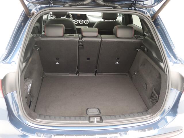 Mercedes-Benz GLA-KLASSE 250 e AMG Pano, Memory, Distronic, Camera