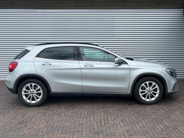 Mercedes-Benz GLA-KLASSE 180 d Business Solution