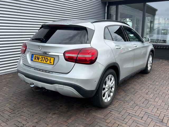 Mercedes-Benz GLA-KLASSE 180 d Business Solution