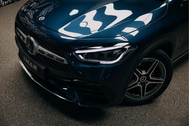 Mercedes-Benz GLA-KLASSE 180 d Business Solution AMG | AMG-Line | Pano | Stoelverwarming | Achteruitrijcamera |