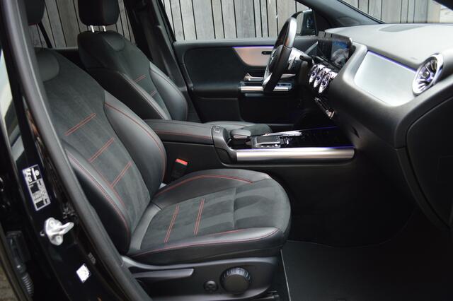 Mercedes-Benz GLA-KLASSE 250 e AMG Multibeam Panorama Widescreen Sfeer Camera Trekh Pdc
