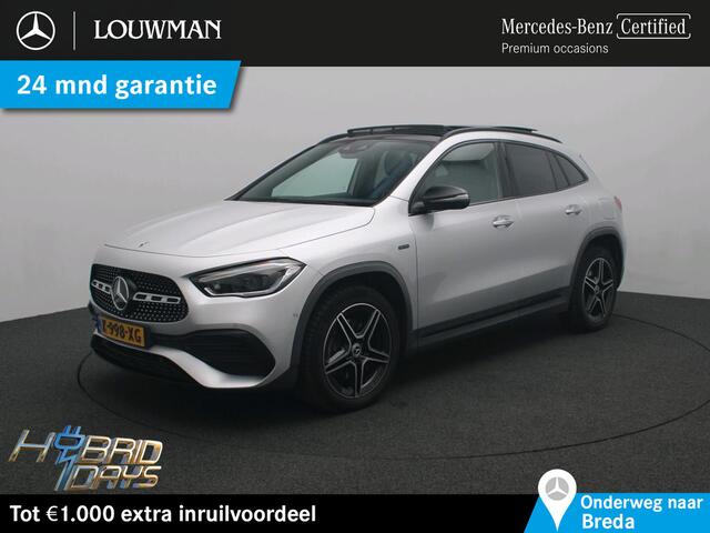 Mercedes-Benz GLA-KLASSE 250 e Business Solution AMG Limited Trekhaak | AMG Line | Night Pakket | Panorama Schuif-Kanteldak | Memory Stoelen | Parkeerpakket met achteruitrijcamera. Inclusief 24 maanden Mercedes-Benz Certified garantie voor Europa.