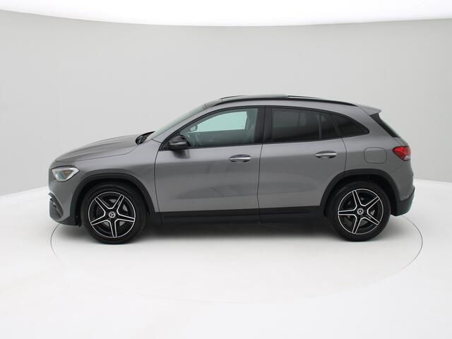 Mercedes-Benz GLA-KLASSE 200d AMG Distronic, Memory, Pano, Keyless, Sfeer