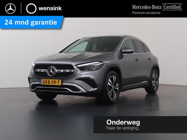 Mercedes-Benz GLA-KLASSE 180 Star Edition Luxury Line | Keyless | Achteruitrijcamera | Panoramadak | Stoelverwarming |