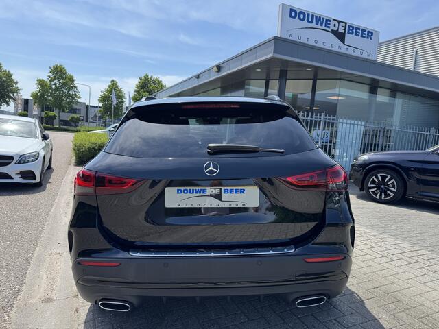 Mercedes-Benz GLA-KLASSE 200 AMG Premium Night Pano/dak, Sfeer verlichting, Sound systeem,