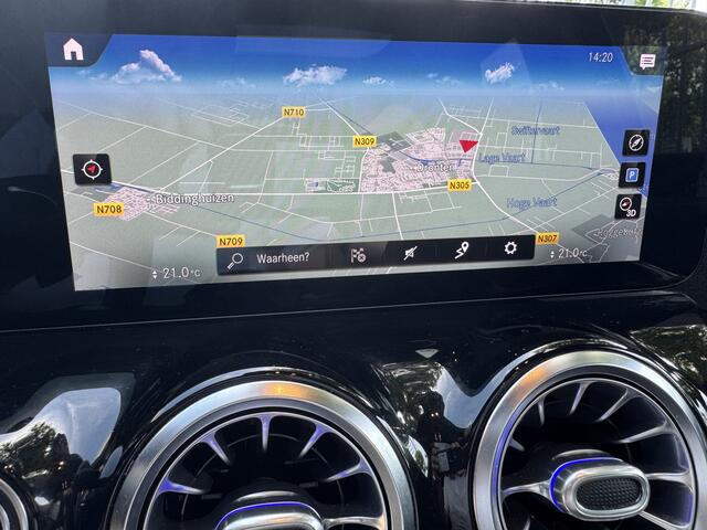 Mercedes-Benz GLA-KLASSE 200 AMG Premium Night Pano/dak, Sfeer verlichting, Sound systeem,