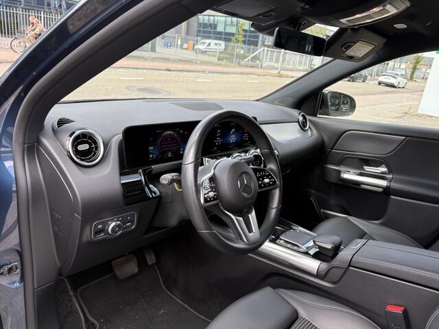 Mercedes-Benz GLA-KLASSE 250 e BnsSol Lux Ltd