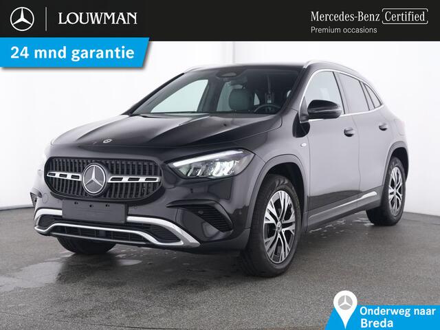 Mercedes-Benz GLA-KLASSE 250 e Luxury Line Ledkoplampen | Parkeerpakket met achteruitrijcamera | Stoel en Stuurverwarming | Inclusief 24 maanden MB Certified garantie voor Europa.