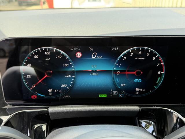 Mercedes-Benz GLA-KLASSE 250 e Progressive 17"/Widescreen/Stoelverwarming/DAB/Apple Carplay & Android Auto/Navigatie/Climate/PDC v+a