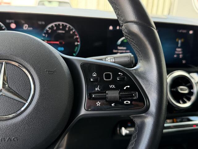 Mercedes-Benz GLA-KLASSE 250 e Progressive 17"/Widescreen/Stoelverwarming/DAB/Apple Carplay & Android Auto/Navigatie/Climate/PDC v+a