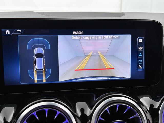 Mercedes-Benz GLA-KLASSE 250 e Star Edition AMG Line | Stoelverwarming, Achteruitrijcamera, Parkeersensoren, Metallic lak, AMG Line, Keyless Entry 19 inch Inclusief 24 maanden MB Certified garantie voor Europa.