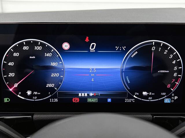 Mercedes-Benz GLA-KLASSE 250 e 140 Year Edition | Plus pakket | Parkeerpakket | Panoramaschuifdak | 20" tien-dubbelspaaks AMG velgen | Warmtewerend, donkergetint glas |