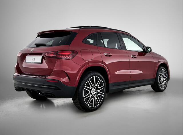 Mercedes-Benz GLA-KLASSE 250 e 140 Year Edition | Plus Pakket | Nightpakket | Parkeerpakket | Panoramaschuifdak | 20" tien-dubbelspaaks AMG velgen | Warmtewerend, donkergetint glas |