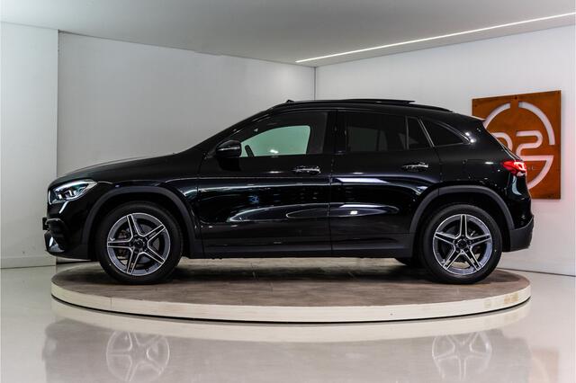 Mercedes-Benz GLA-KLASSE 250 e AMG 218PK | Pano | Keyless | Dodehoek | ACC | Carplay | 12 MND Garantie