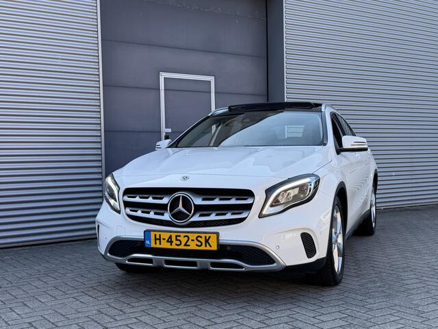 Mercedes-Benz GLA-KLASSE 220 4Matic Business I Aut. I Pano.dak I Navi I 50.000 km