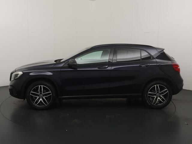 Mercedes-Benz GLA-KLASSE 200 Premium Plus | Automaat | Afn. Trekhaak | Stoelverwarming | Park sens V+A | AR camera | Clima | Cruise | Keyless