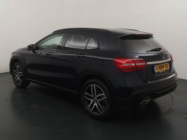 Mercedes-Benz GLA-KLASSE 200 Premium Plus | Automaat | Afn. Trekhaak | Stoelverwarming | Park sens V+A | AR camera | Clima | Cruise | Keyless