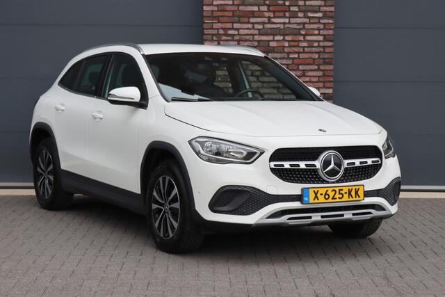 Mercedes-Benz GLA-KLASSE 250 e Luxury Line | Augmented Reality | Stoelverwarming | Widescreen | Zitcomfortpakket | Cruise Control | Camera | Apple Carplay/Android Auto |