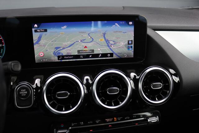 Mercedes-Benz GLA-KLASSE 250 e Luxury Line | Augmented Reality | Stoelverwarming | Widescreen | Zitcomfortpakket | Cruise Control | Camera | Apple Carplay/Android Auto |