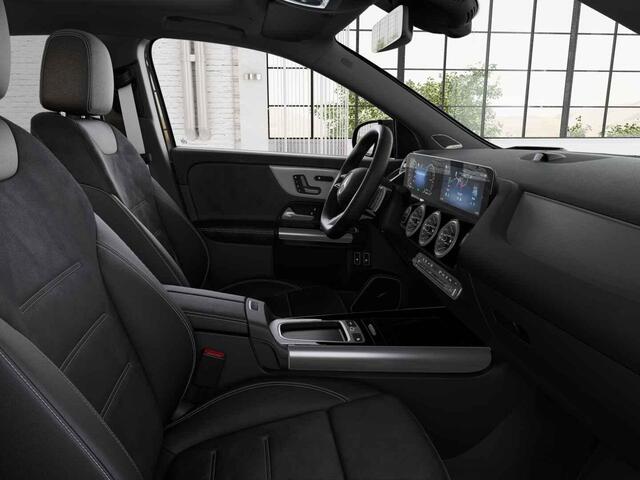 Mercedes-Benz GLA-KLASSE 250 e 140 Years Edition