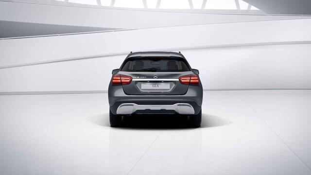 Mercedes-Benz GLA-KLASSE 180 Business Solution Limited | Achteruitrijcamera | Dakrails | Lichtmetalen velgen |