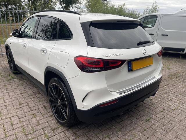 Mercedes-Benz GLA-KLASSE NL auto, geen wok! 250 e Business Solution AMG Limited
