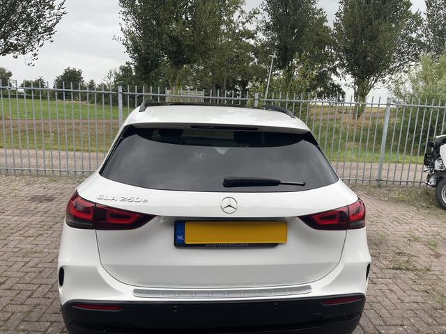 Mercedes-Benz GLA-KLASSE NL auto, geen wok! 250 e Business Solution AMG Limited