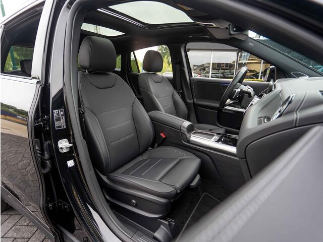 Mercedes-Benz GLA-KLASSE GLA 250e AMG Line | Pano | Burmester | Trekhaak | Memory