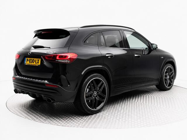 Mercedes-Benz GLA-KLASSE AMG 35 4MATIC | 1e Eigenaar | Premium Plus Pakket | Alle Kunststofdelen in Kleur | Elektr. achterklep | Leder | Panorama-schuifdak | Multibeam LED | Navi | Cruise Adaptief