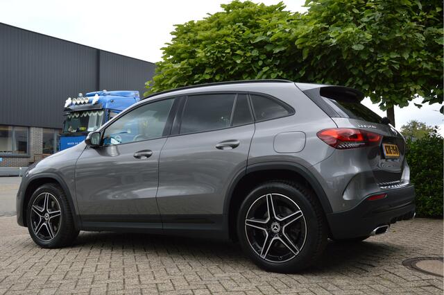 Mercedes-Benz GLA-KLASSE 250 e AMG Line PANORAMADAK | LED | NIGHT PACK | CRUISE | CLIMA | CAMERA | ENZ
