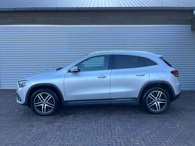 Mercedes-Benz GLA-KLASSE 250 Progressive panoramadak trekhaak