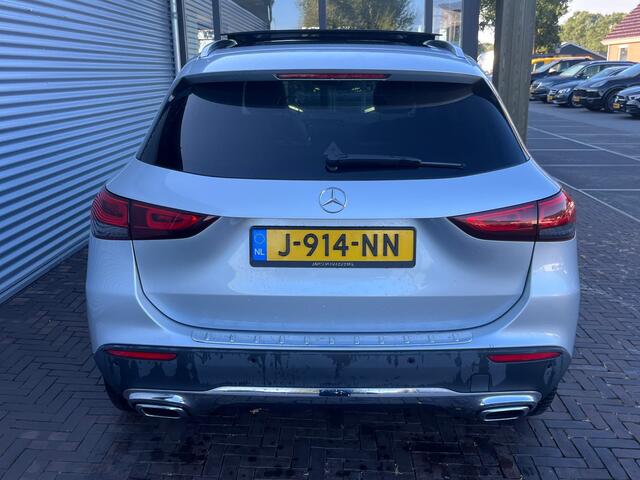 Mercedes-Benz GLA-KLASSE 250 Progressive panoramadak trekhaak