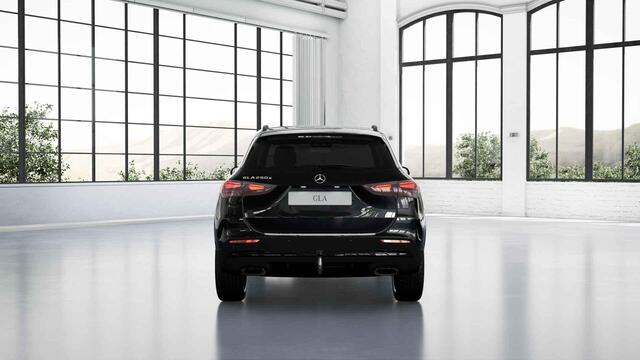Mercedes-Benz GLA-KLASSE 250e 140 Years Edition | 20"LM velgen | AMG line | Multibeam led | Cruise Cotrol | Panoramaschuifdak |