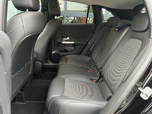 Mercedes-Benz GLA-KLASSE 250 e Progressive SOH 95% | Carmera | Houtinleg | Elektr. Stoelen