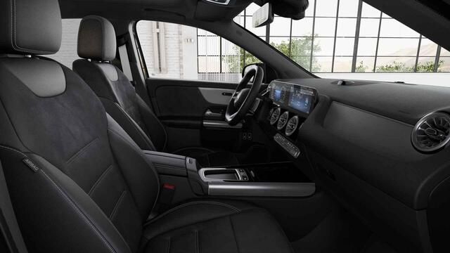 Mercedes-Benz GLA-KLASSE 250 e 140 Years Edition | AMG | Night | Panoramadak | Achteruitrijcamera | Multibeam | Stoelverwarming |