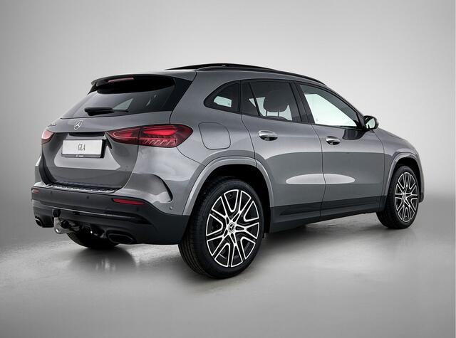 Mercedes-Benz GLA-KLASSE 250 e 140 Year Edition | Plus pakket | Nightpakket | Trekhaak | Panoramaschuifdak | 20" tien-dubbelspaaks AMG velgen | Warmtewerend, donkergetint glas |